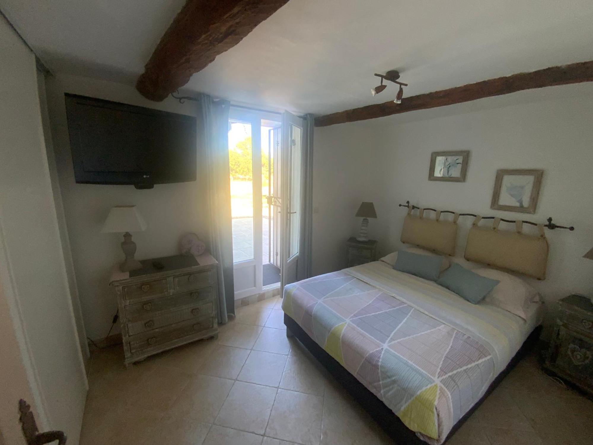 Le Hameau Des Vanades Ampus 外观 照片